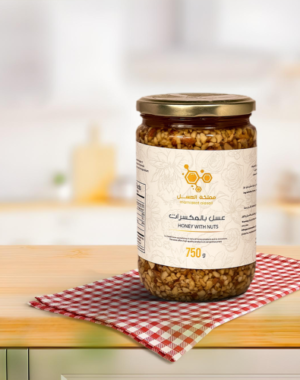 عسل بالمكسرات